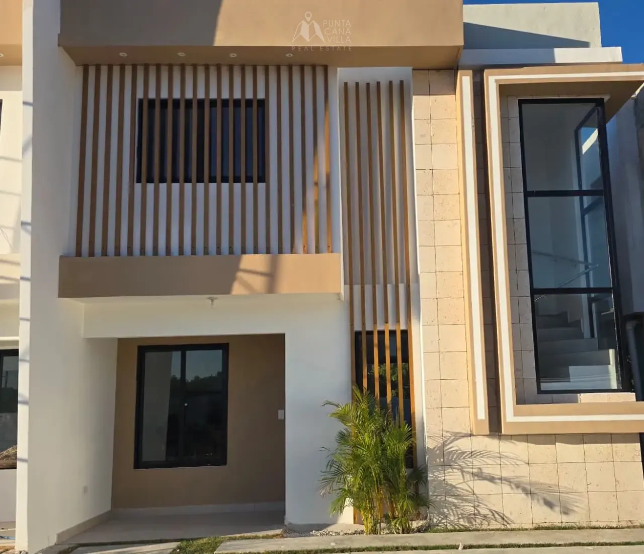 Blue Marlin 3 Bedroom Townhouse for Sale in Los Corales, Punta Cana — photo 3