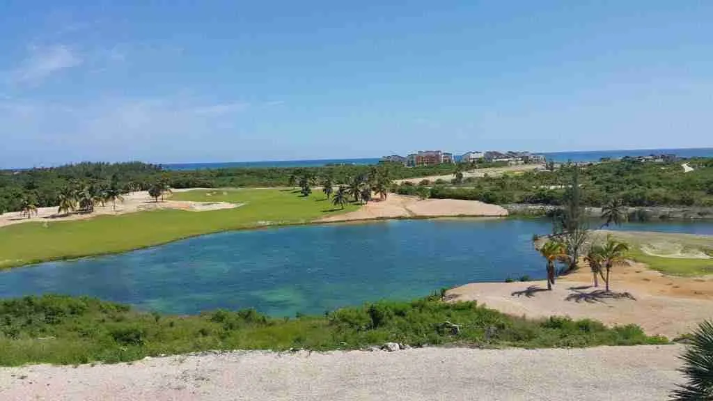 Captivating 3BR Condo for sale in Cap Cana, jacuzzi and Beautiful views! — photo 10