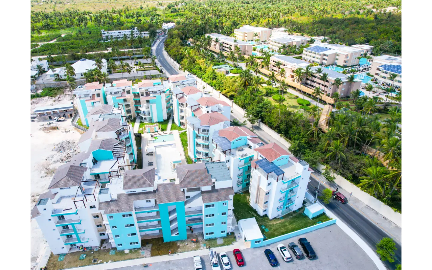 Charming One-Bedroom Condo for Sale at Maple Beach and Suites – El Cortecito, Bávaro, Punta Cana — photo 2