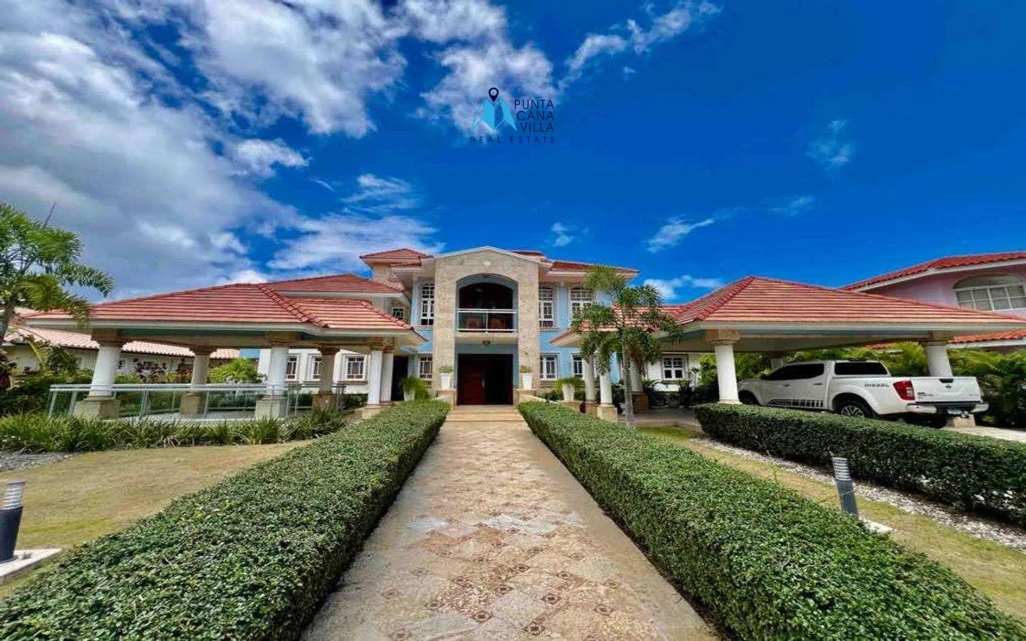 Cocotal, Four Bedroom Villa For Sale In Bavaro — photo 1