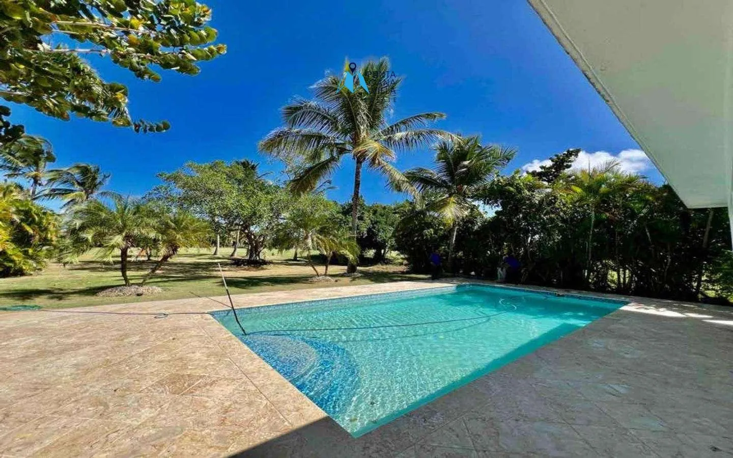 Cocotal: Furnished Four Bedroom Bavaro Villa For Sale — photo 2