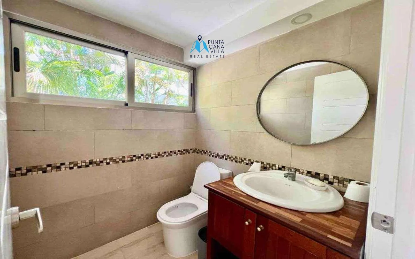 Cocotal: Furnished Four Bedroom Bavaro Villa For Sale — photo 8