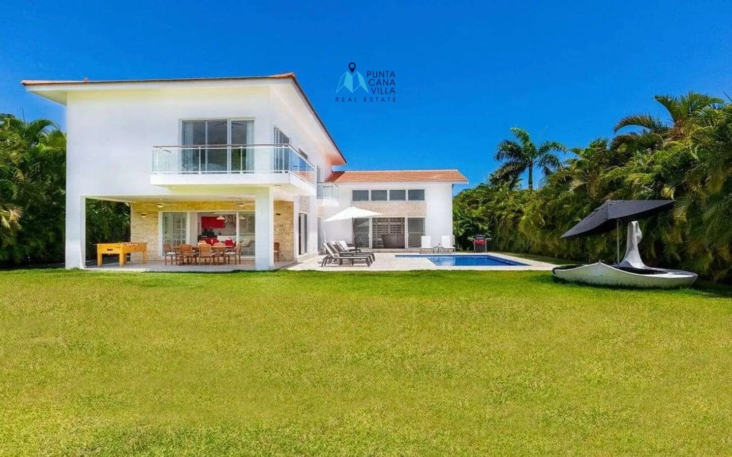 Cocotal: Modern Five Bedroom Villa For Sale In Bavaro — photo 1