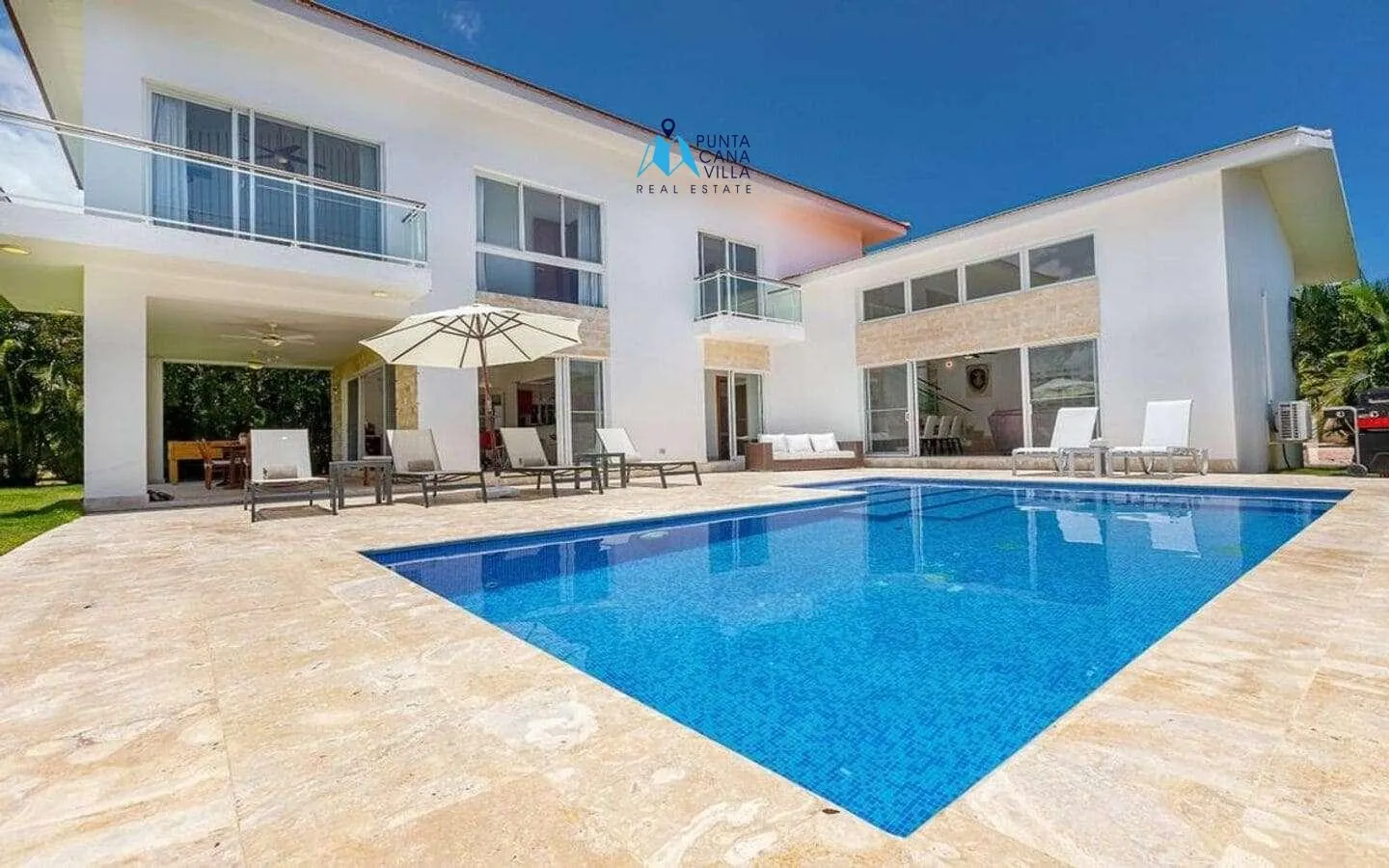 Cocotal: Modern Five Bedroom Villa For Sale In Bavaro — photo 2