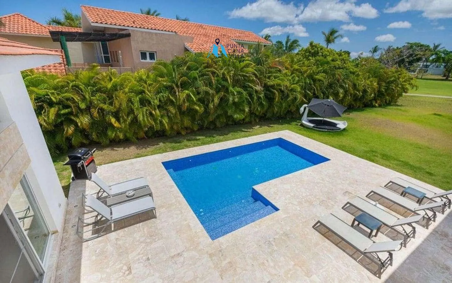 Cocotal: Modern Five Bedroom Villa For Sale In Bavaro — photo 11