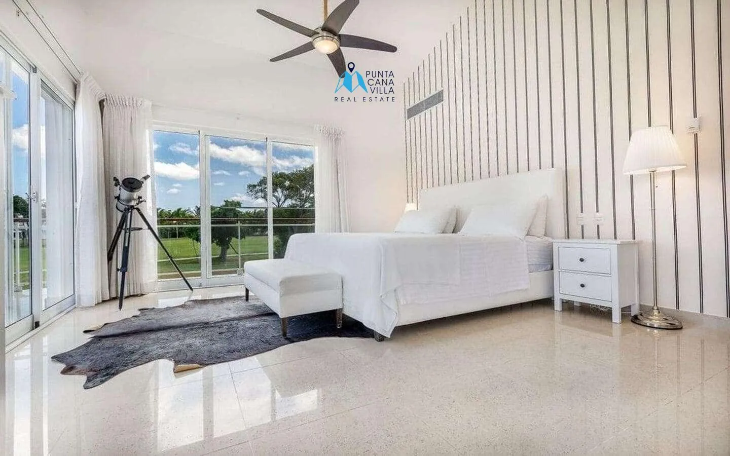 Cocotal: Modern Five Bedroom Villa For Sale In Bavaro — photo 7