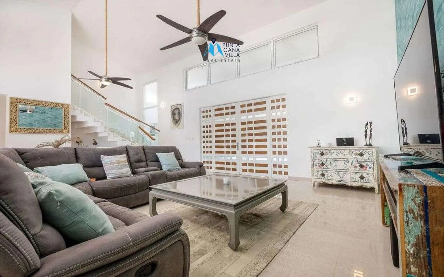 Cocotal: Modern Five Bedroom Villa For Sale In Bavaro — photo 8