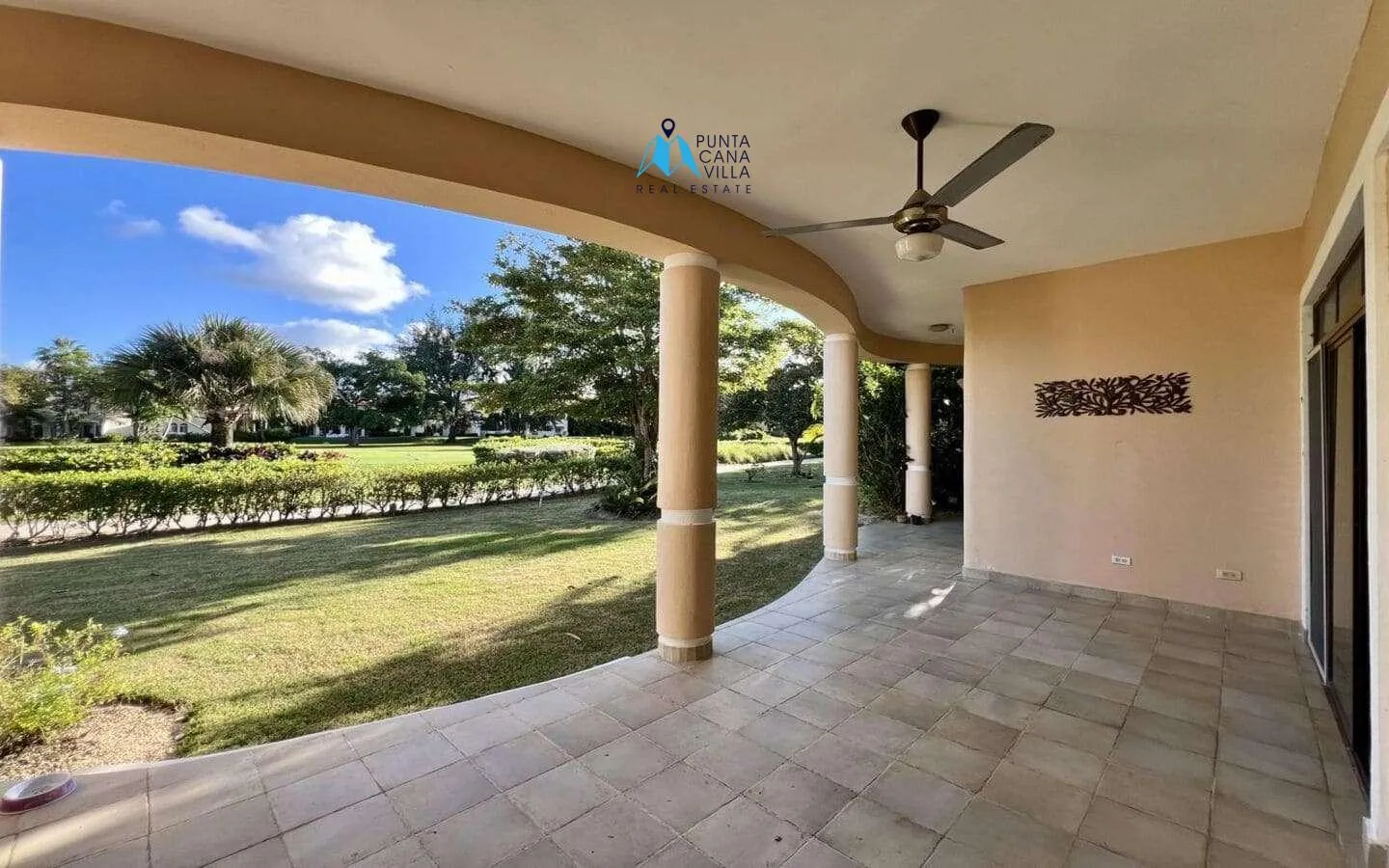 Cocotal: Spacious Three Bedroom Villa For Sale With Beautiful Golf Course View — photo 9