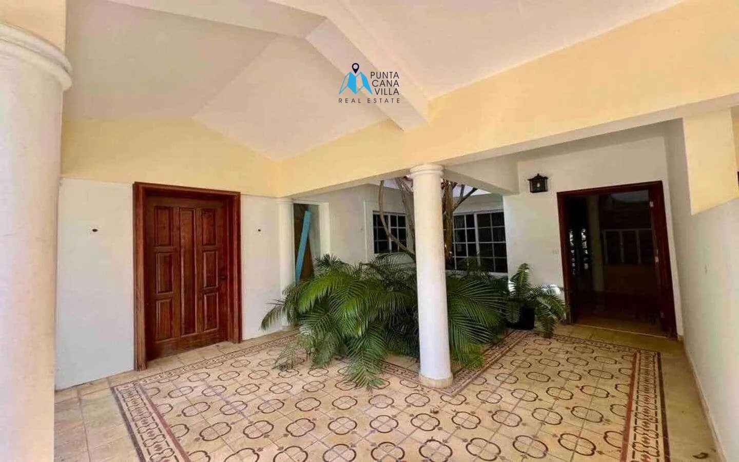 Cocotal: Three Bedroom Duplex Villa For Sale With Maids Bedroom — photo 11