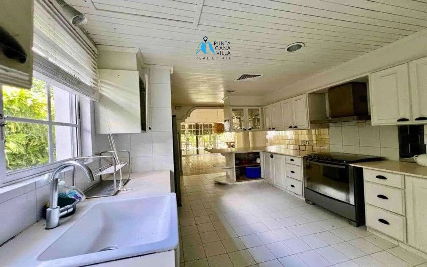 Cocotal: Three Bedroom Duplex Villa For Sale With Maids Bedroom — photo 6