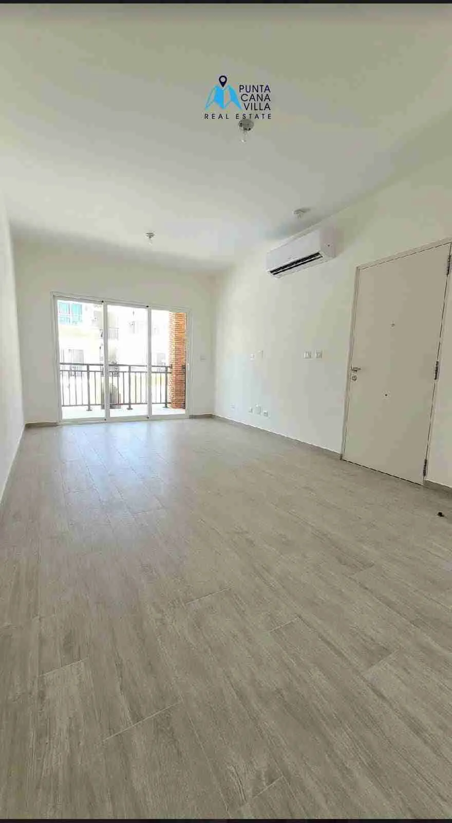 Luxurious 1-bedroom condo for sale in Punta Cana steps from the beach, Coral Village 2 — photo 10