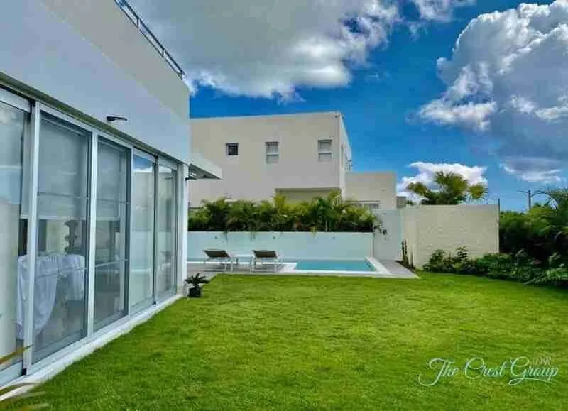 Cozy and Beautiful Four-bedroom Punta Cana villa for sale at Downtown — photo 3