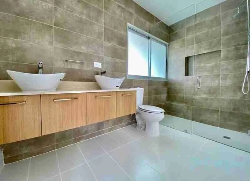 Cozy and Beautiful Four-bedroom Punta Cana villa for sale at Downtown — photo 6