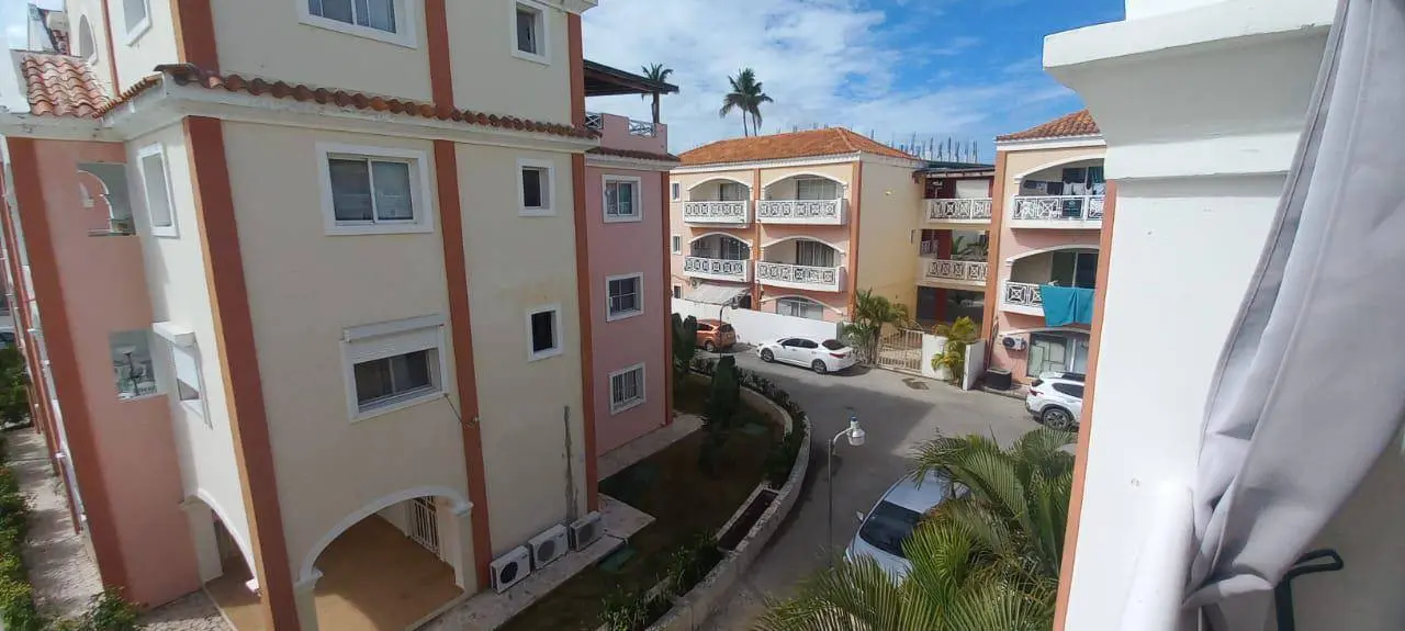 El-Dorado: Furnished 1-Bedroom Apartment for Sale in Los Corales, Punta Cana — photo 2