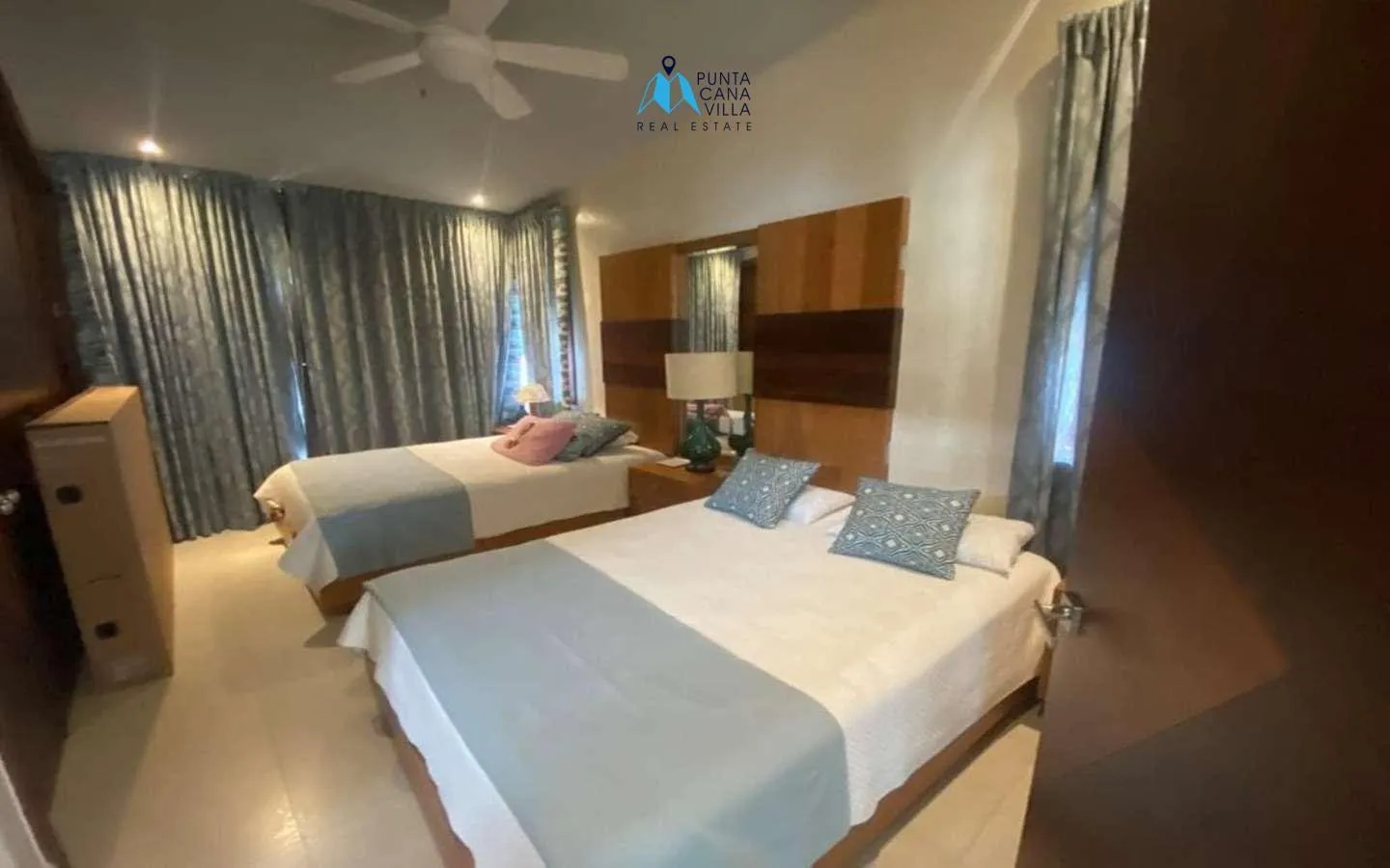 Elegant five-bedroom villa for sale in Punta Cana Village, Punta Cana — photo 8