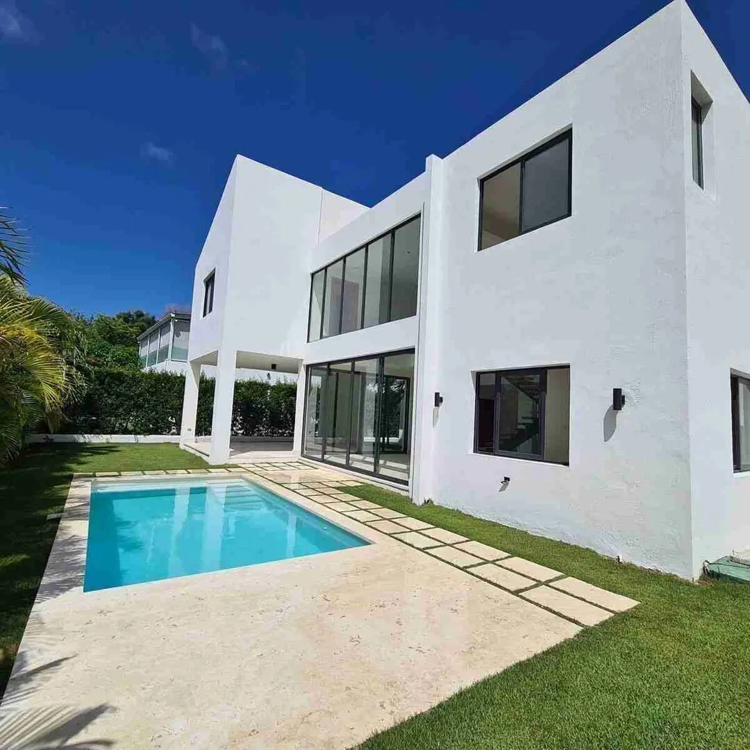 Exclusive 4BR VIlla for sale Punta Cana, large Pool. — photo 2