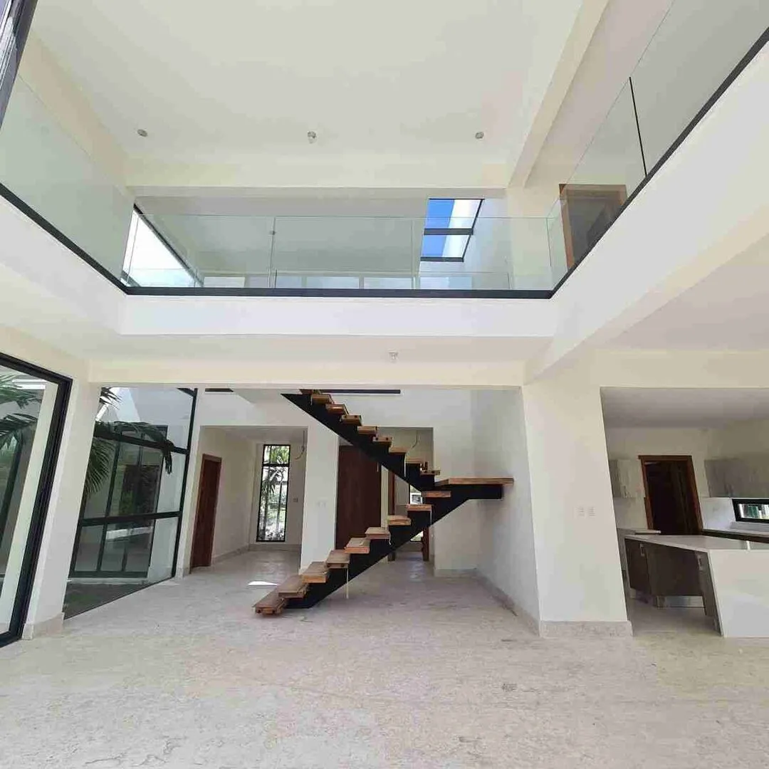 Exclusive 4BR VIlla for sale Punta Cana, large Pool. — photo 3