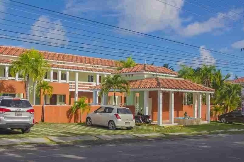 Gorgeous Two bedroom condo for sale in a great location with pool at Punta Cana — photo 1