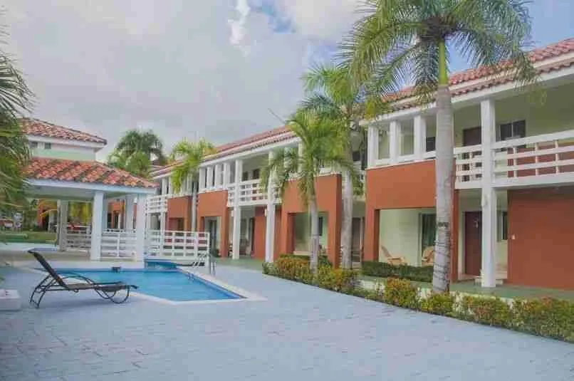 Gorgeous Two bedroom condo for sale in a great location with pool at Punta Cana — photo 2