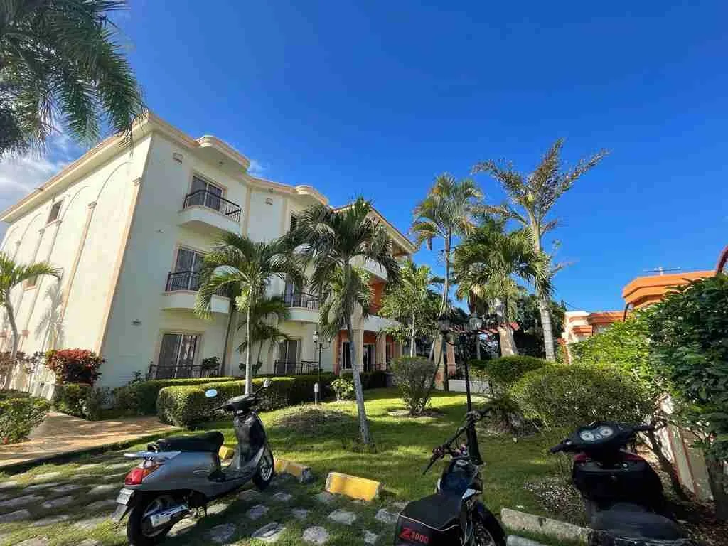 Amazing invest Opportunity 42 bedroom hotel with large pool for sale at Punta Cana — photo 12