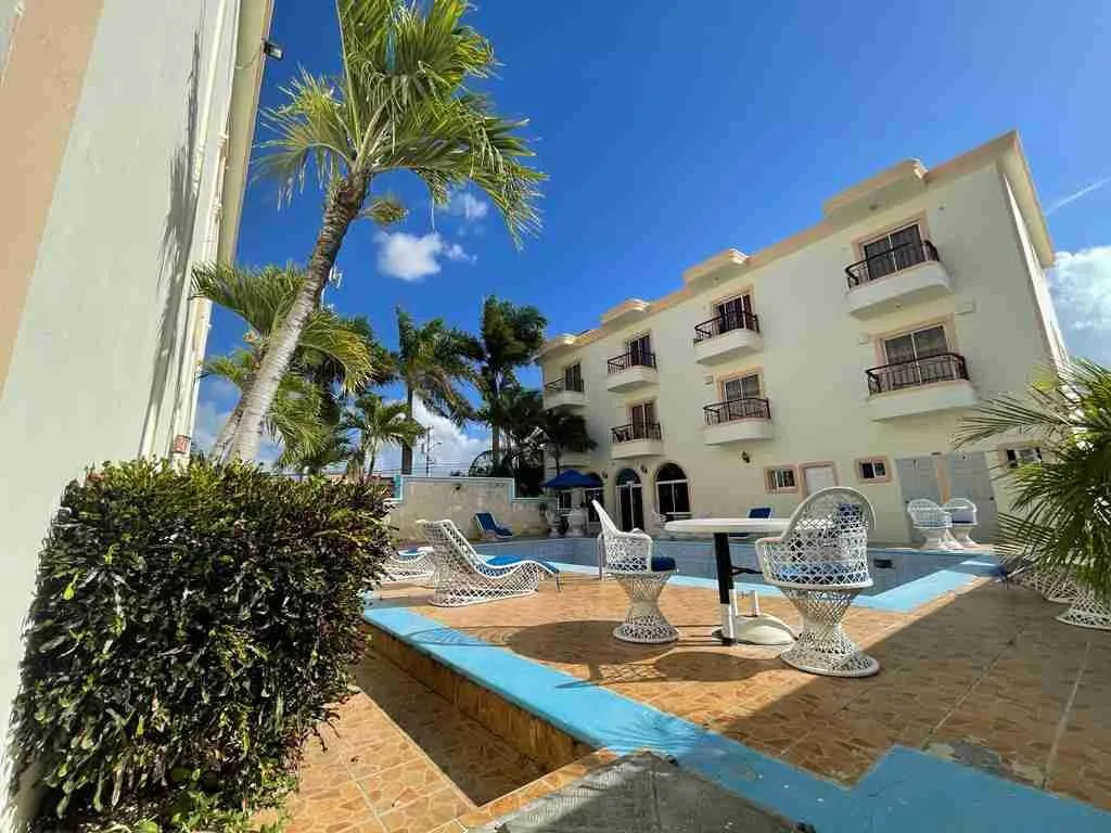 Amazing invest Opportunity 42 bedroom hotel with large pool for sale at Punta Cana — photo 9