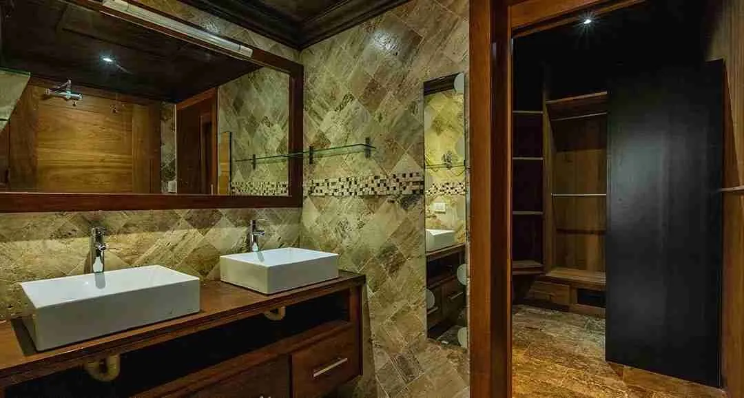 Four bedroom villa with pool, near the beach in Punta Cana Village — photo 11