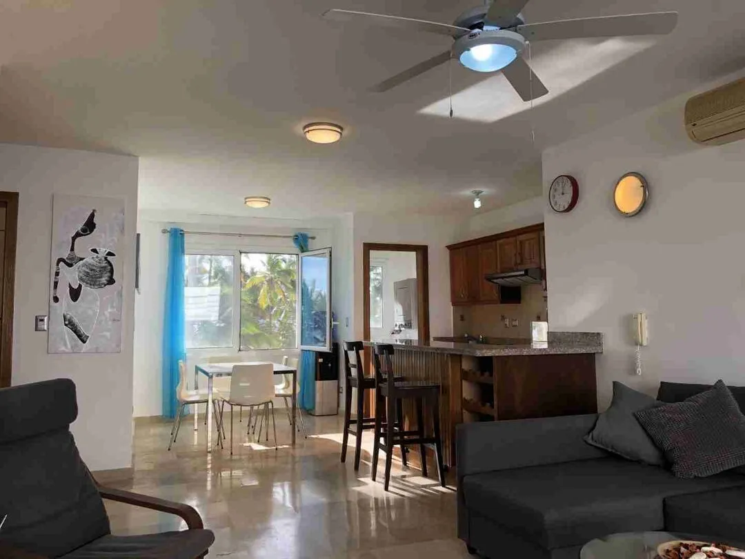 Lovely Two-bedroom Beachfront Condo for sale , located just steps from the beach at Punta Cana — photo 4