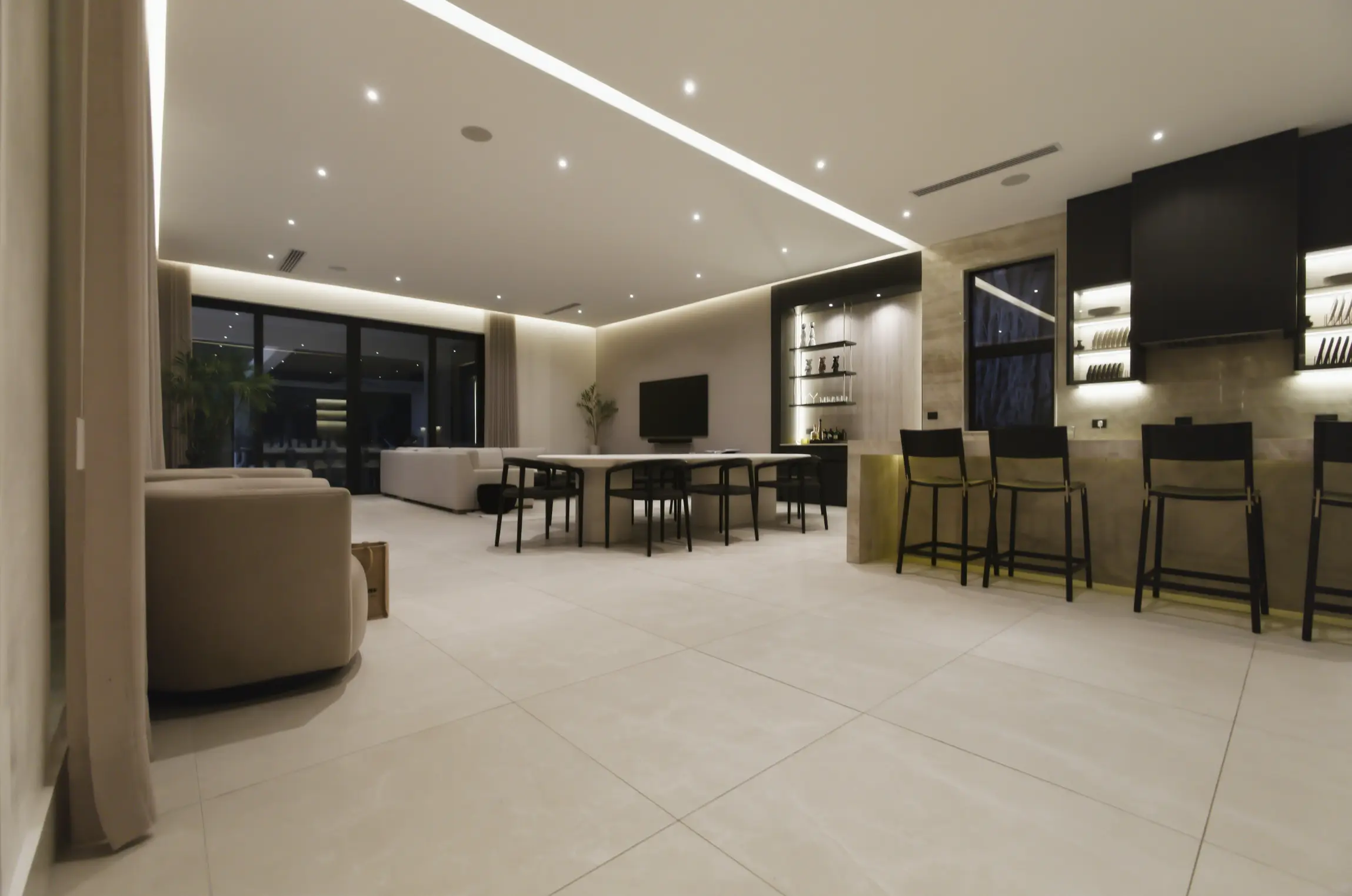 Luxury 5-Bedroom Golf-Front Villa for Sale in Punta Cana Resort and Club — photo 5