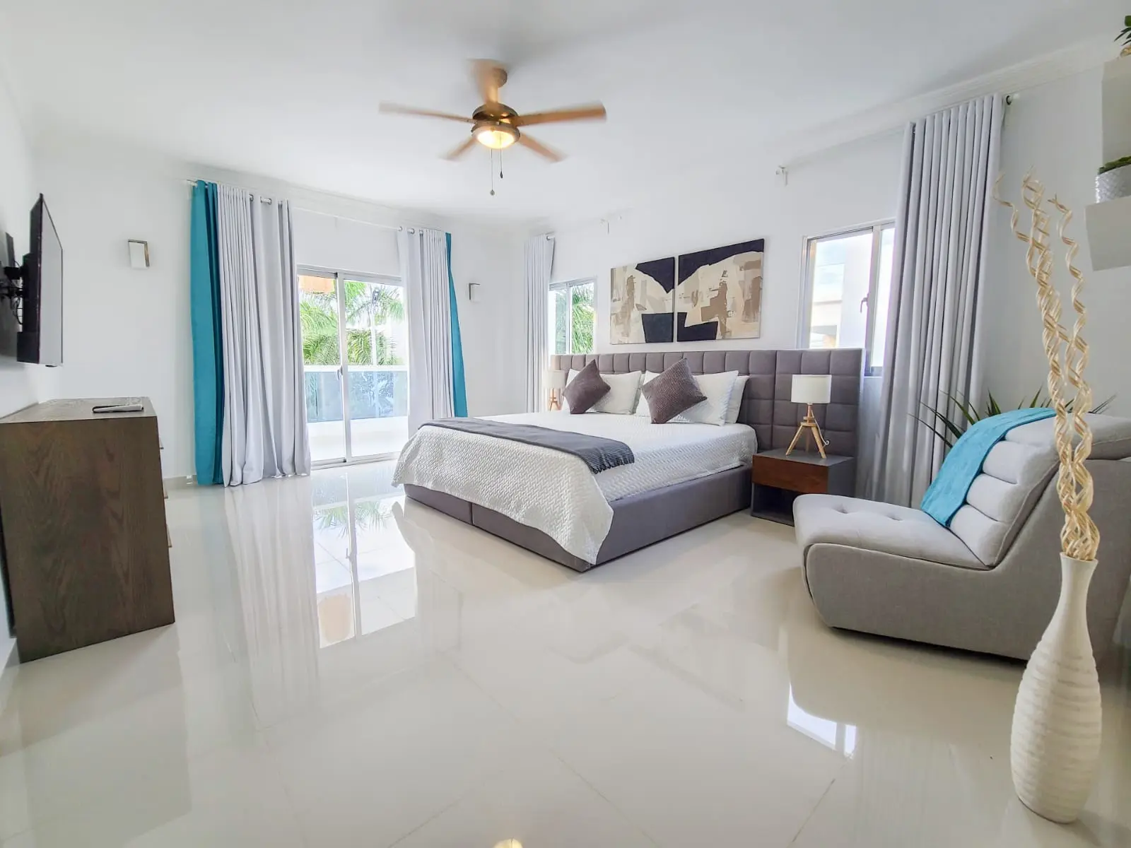 Luxury Three Bedroom Villa For Sale In Veron, Punta Cana — photo 7