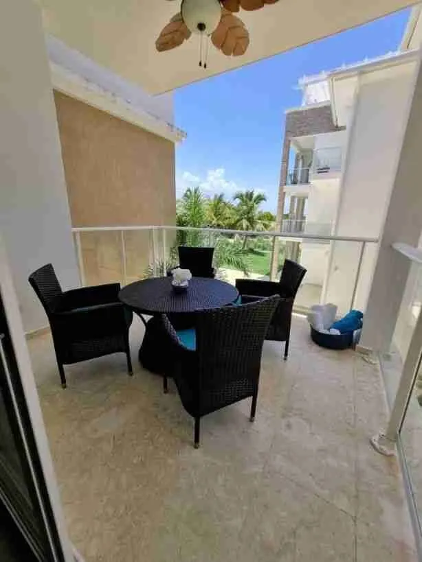 Magnificent 1 BDR Punta Cana Apartment for sale, large swimming pool and great amenities — photo 2
