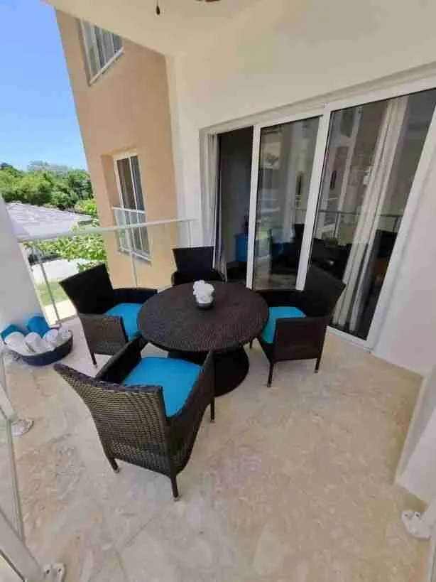 Magnificent 1 BDR Punta Cana Apartment for sale, large swimming pool and great amenities — photo 3