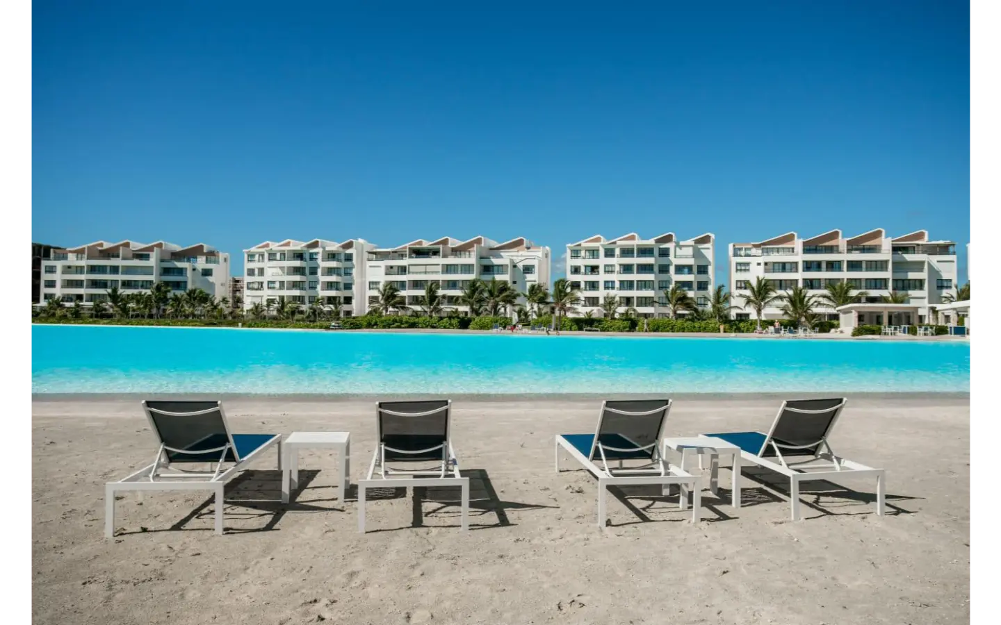 The Beach: Four Bedroom Penthouse for Sale in Downtown Punta Cana with Gated Community — photo 6