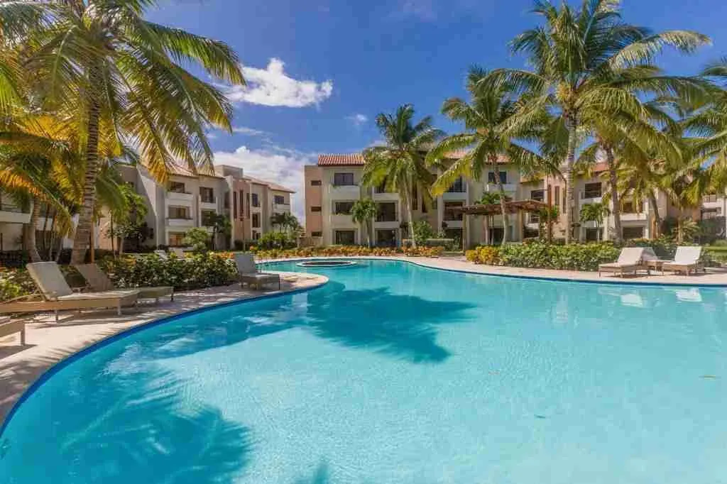 Three bedroom condos for sale in Punta Cana, gated community, private beach. — photo 4