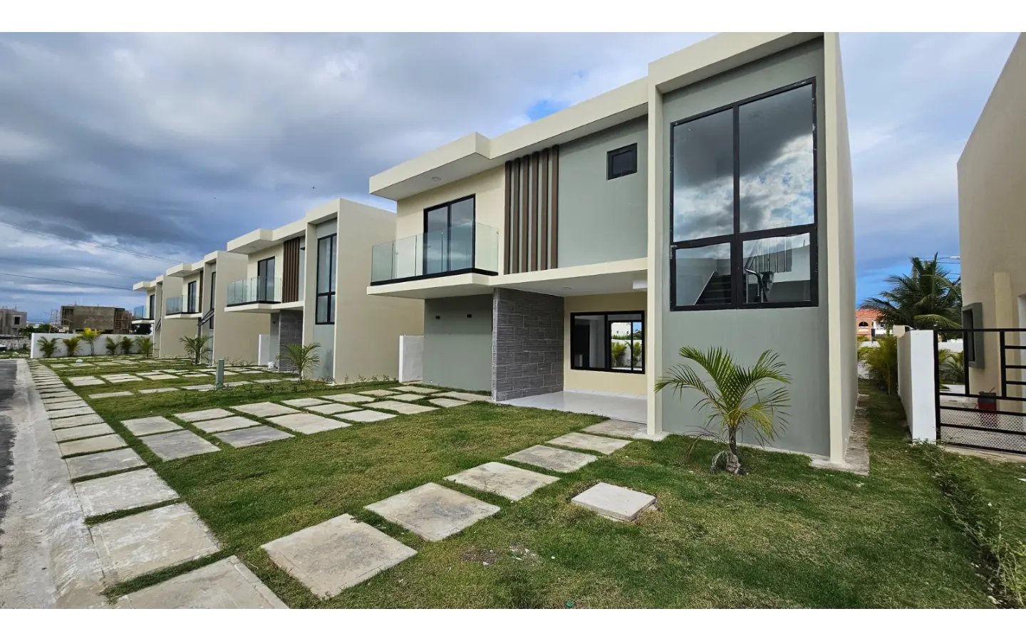 Village Pacific Home: Three Bedroom Villa for Sale in Bavaro, Punta Cana with Patio — photo 3