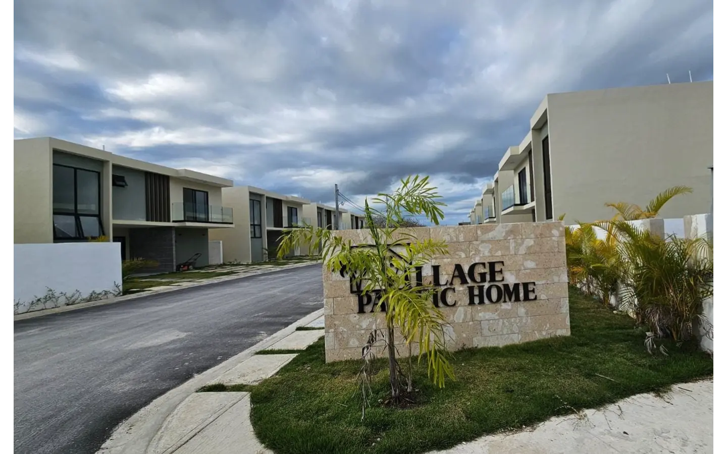 Village Pacific Home: Three Bedroom Villa for Sale in Bavaro, Punta Cana with Patio — photo 4