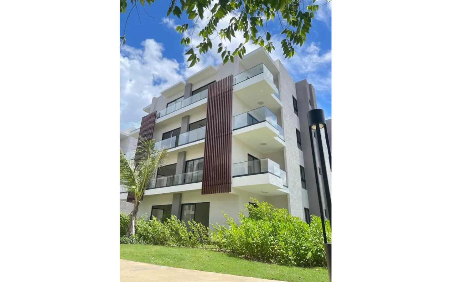 Vista Cana, Panorama Lake, Charming Three-Bedroom Apartment for Sale in Punta Cana — photo 3